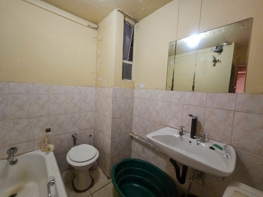 2 Bedroom Property for Sale in Potchefstroom North West